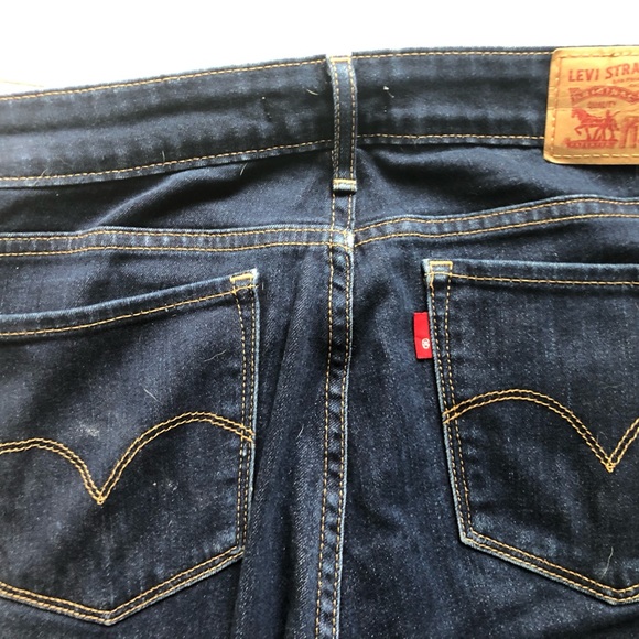 Levi’s 712 slim straight 27 x 28.5. Perfect blue, perfectly broken in. - Picture 3 of 3